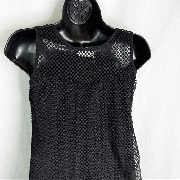 3/15❤️JON & ANNA Asymmetrical Fishnet Lace Top - Picture 9 of 13